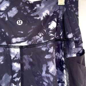 Lululemon High-Waist Tie Die Leggings with Mesh